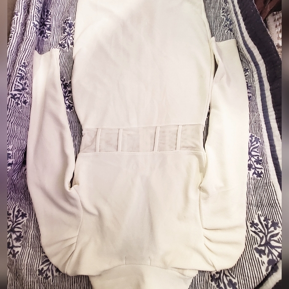 Almost Famous White Zip-Front Collared Bodycon Dress - Picture 6 of 6